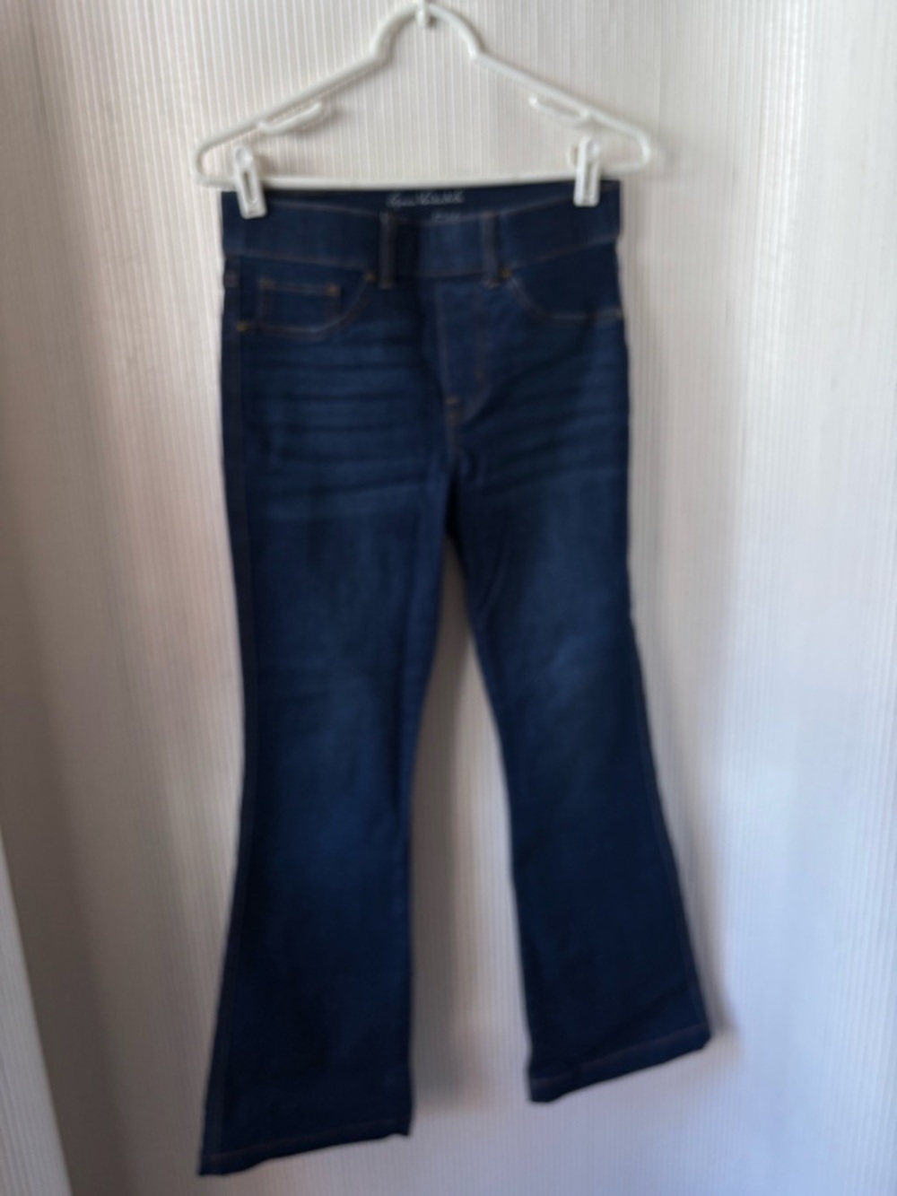 Gloria Vanderbilt Dark Blue Flare Jeans